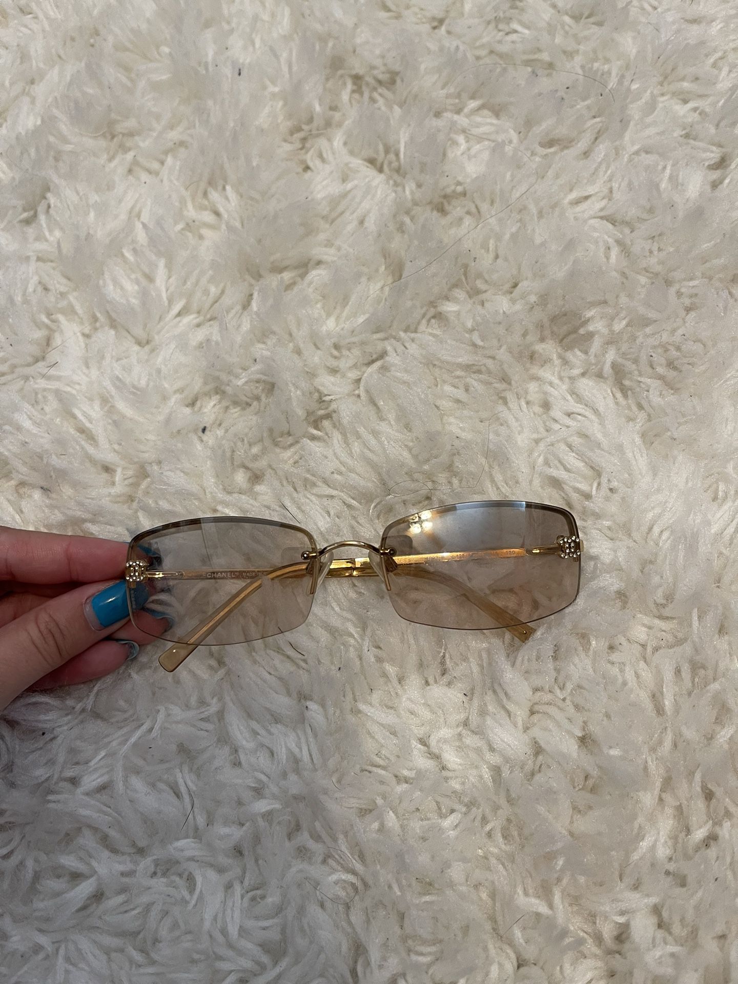 Vintage Chanel Sunglasses for Sale in Clovis, CA - OfferUp
