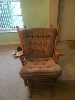 Glider for sale. $50