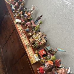 Antique Tin Toys Wind Up Collection 