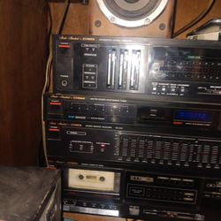 Fisher Studio Standard  Am/ Fm Synthesizer Turner  Stero Graphic Equalizer EQ-273Integrated Stereo Amplifier 