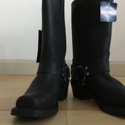 Durango Boots  Size  7 M Black     