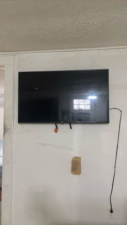43 In LG Smart TV