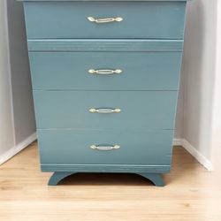 Mid Century  Modern Dresser 