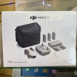 DJI Mini 2 SE Fly More Combo