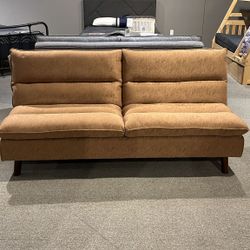 MackayBrown Elegant Lounger
Homelegance$10 Down Payment And Financing Available