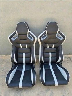 Universal Racing Seats