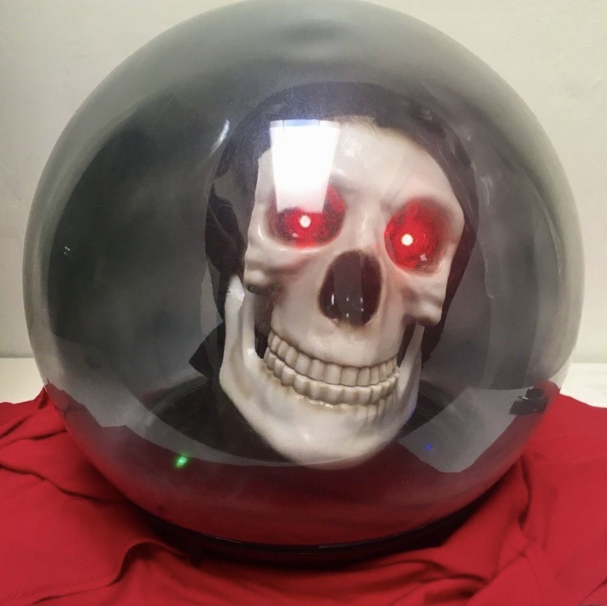 Halloween Vintage Globe Large SKULL Spirit Ball VEUC 14” globe