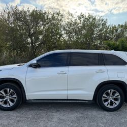 2014 Toyota Highlander