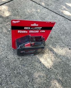 NEW Milwaukee Forge 12.0 Battery $170 Firm