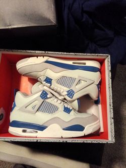 Jordan retro 4s