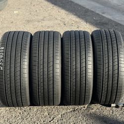 235/40/18 KUMHO MAJESTY *LIKE NEW*