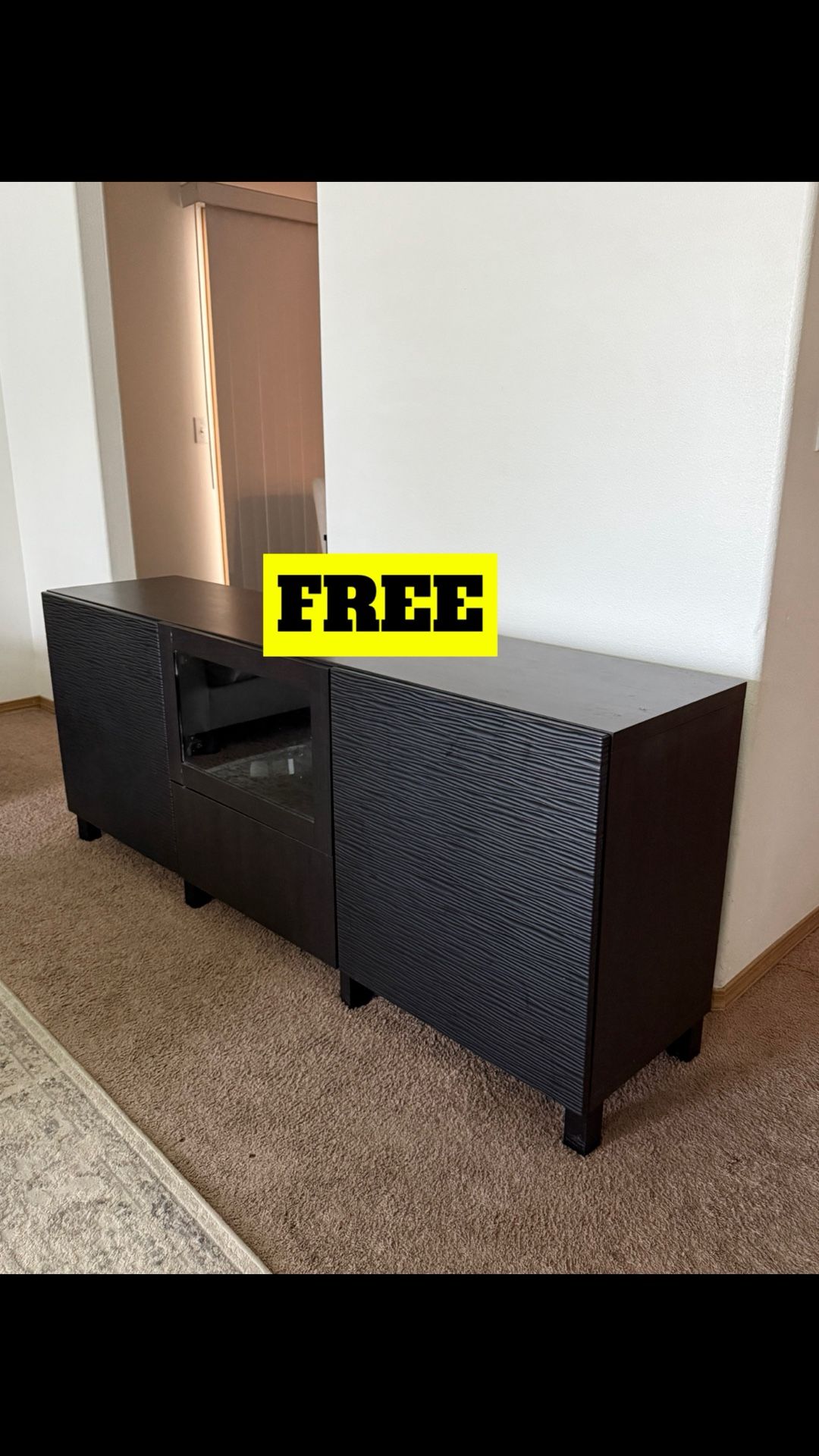 FREE Tv Stand