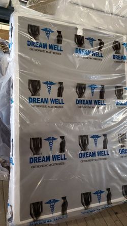 Full size box spring in sealed factory plastic