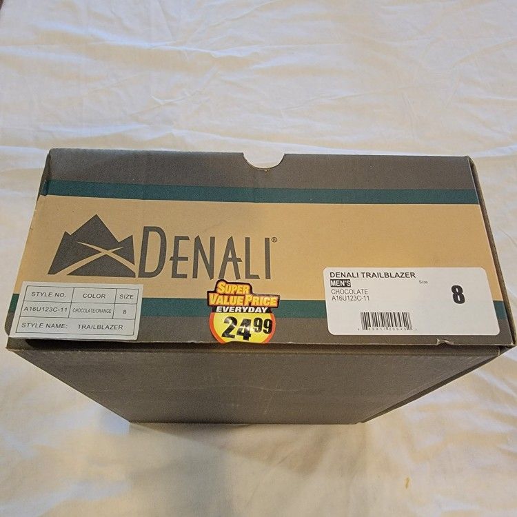 Denali Trailblazer Hiking Boots Men's Sz8, Waterpoof! for Sale in Sun City, AZ OfferUp