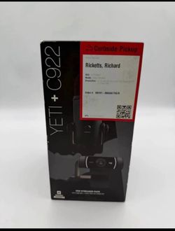 NEW Blue Yeti USB Microphone + Logitech C922 Pro HD Webcam