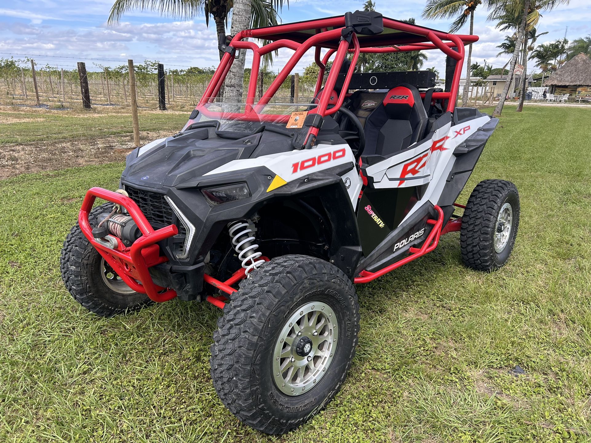 2020 Polaris Rzr 1000 highlighter
