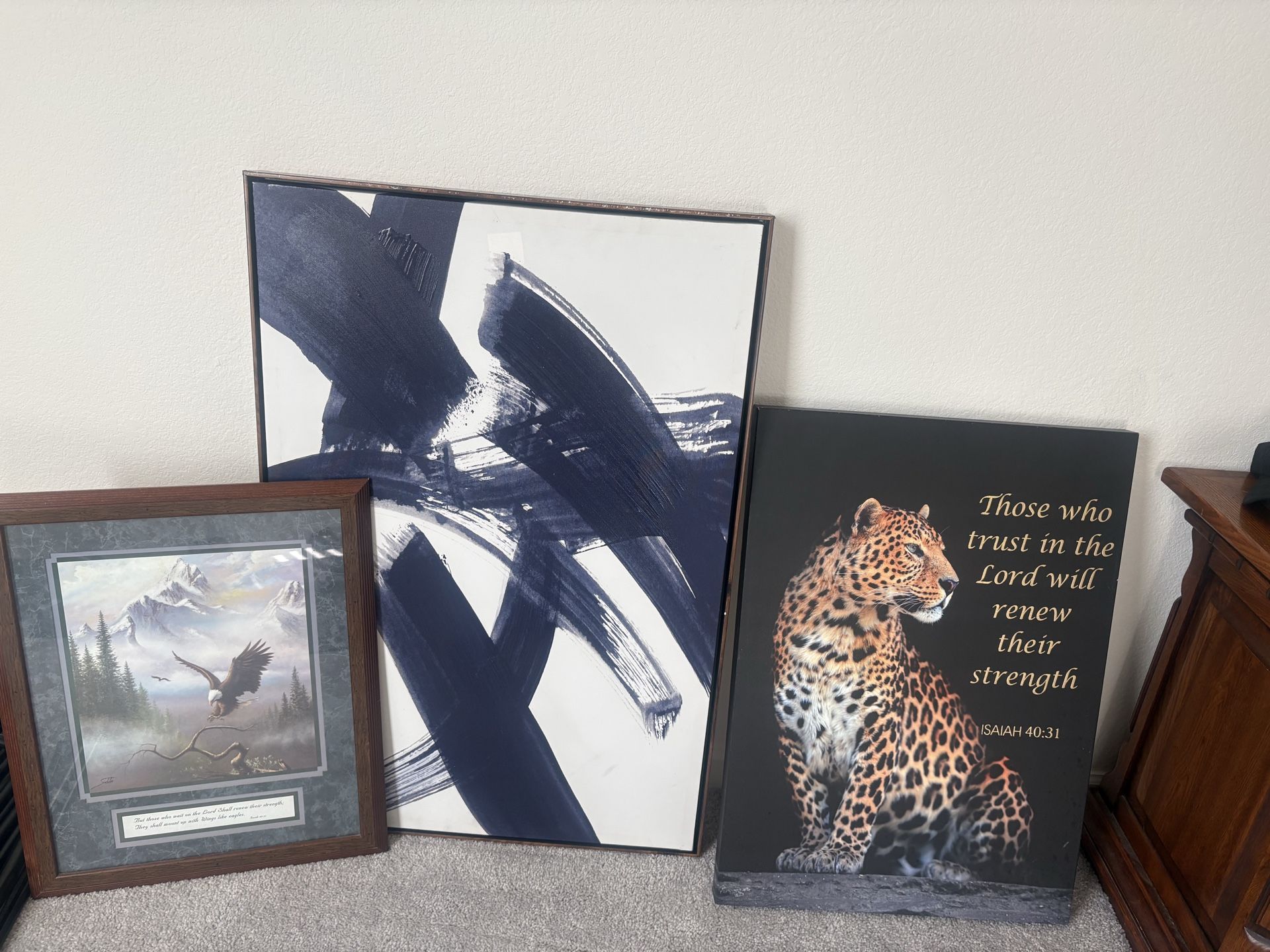 Home pictures and frames