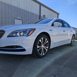 2017  Buick Lacrosse 