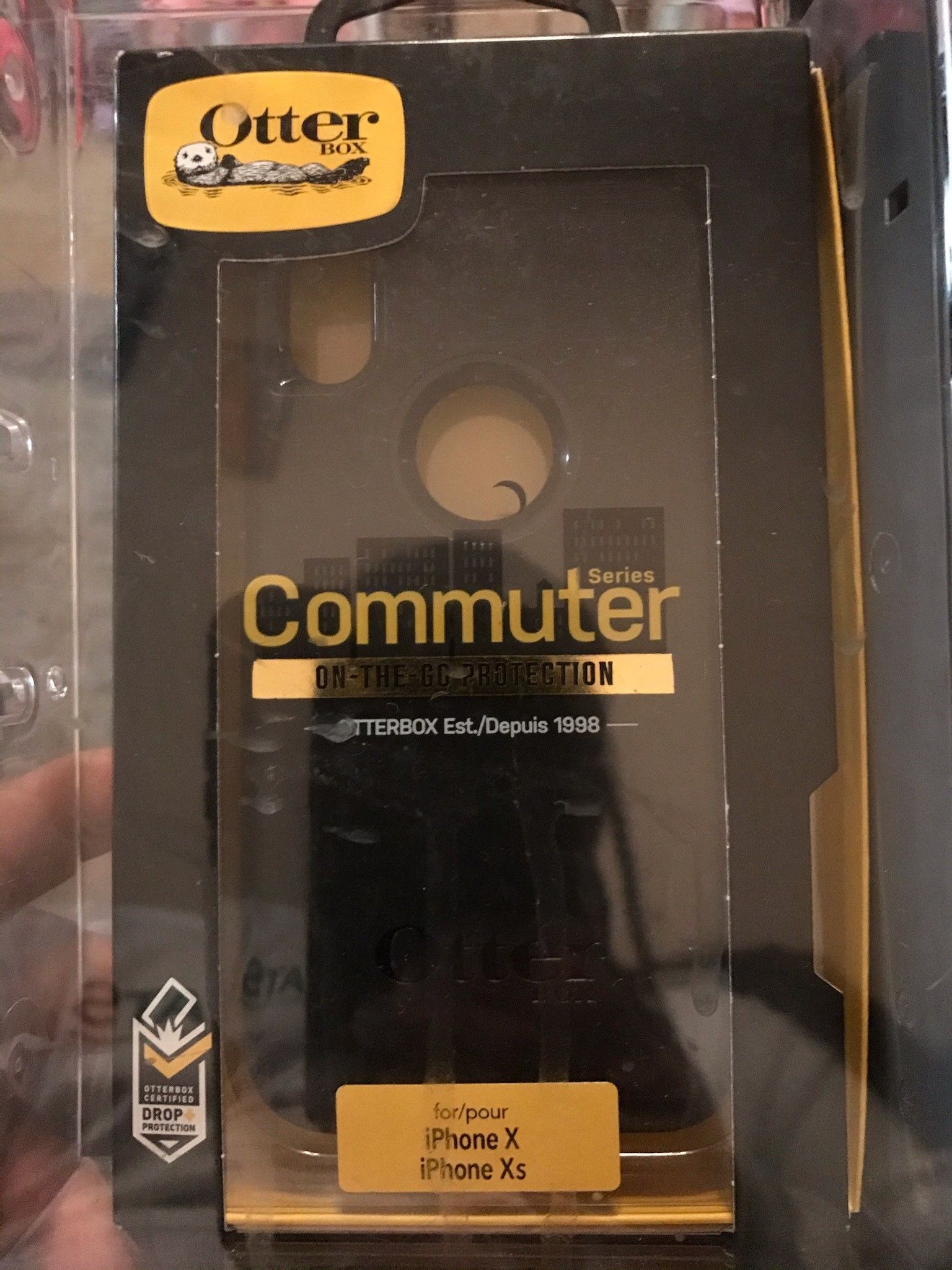 New still in package Otter box Commuter