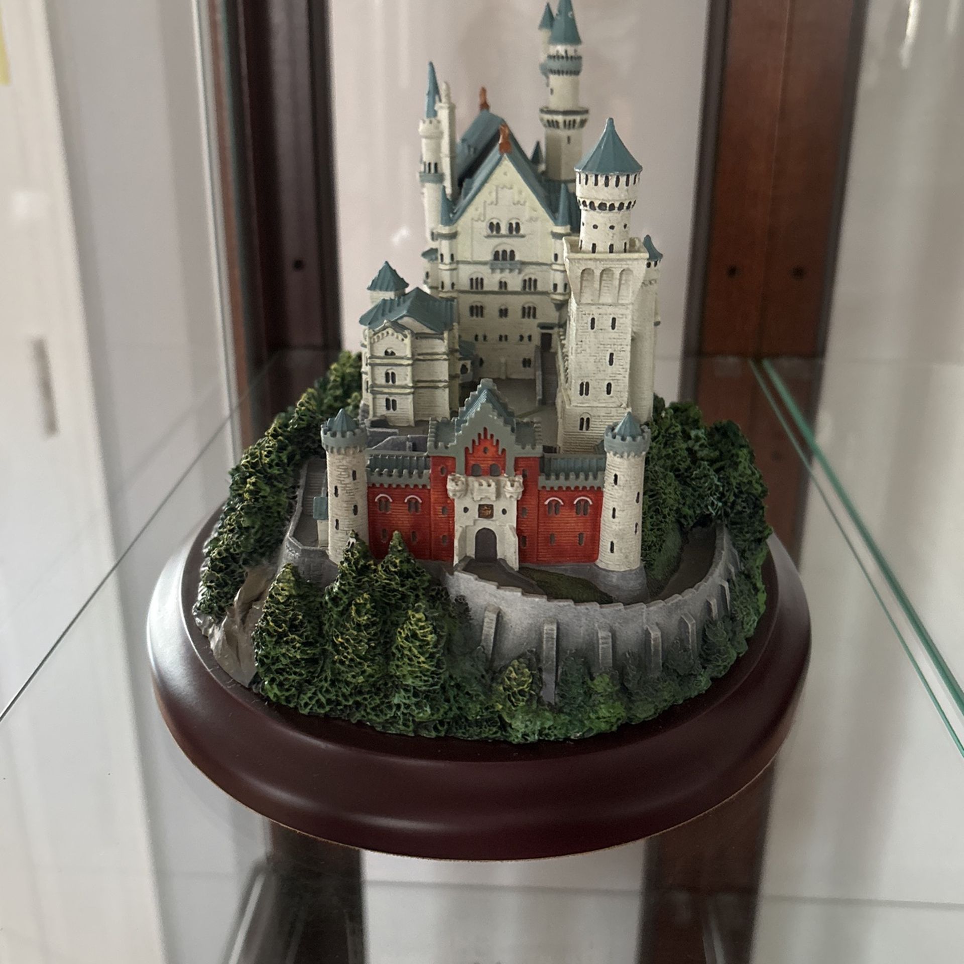 Lenox Limited Edition Castle
