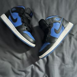 Jordan 1 Mid Size 6