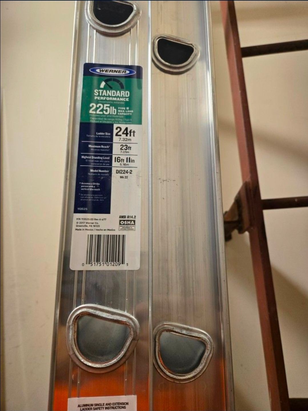 Ladder 24" Aluminum
