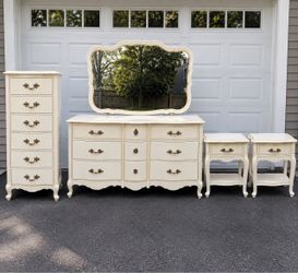 Vintage French Provincial bedroom set