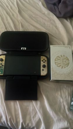 Nintendo Switch OLED Zelda Edition