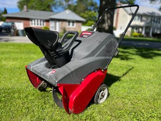 Craftsman 21” wide two stroke single stage snowblower