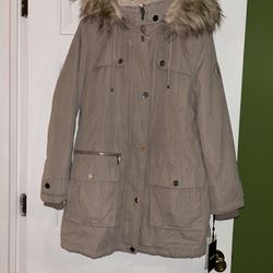 DKNY Winter Coat Woman Size Small