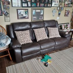 Leather Couches , Electronic Recliners , 
