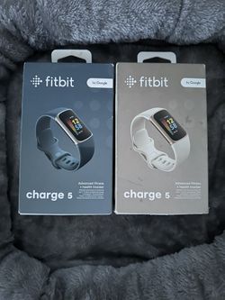Fitbit Charge 5