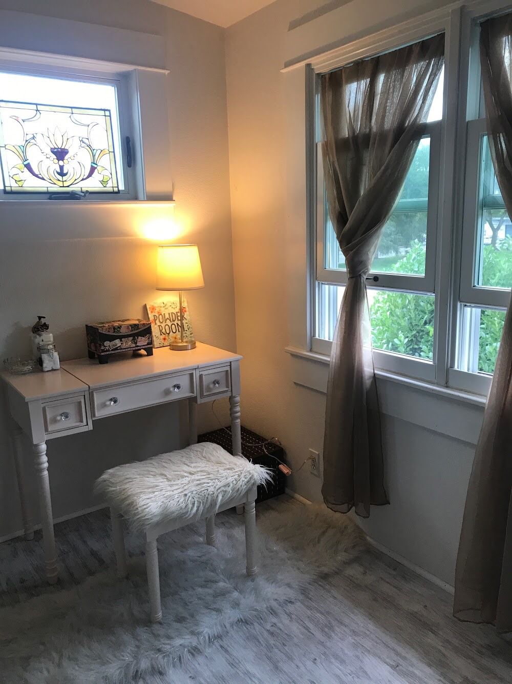 Pink Vanity Dressing Table w. Mirror and Shaggy Stool (Assembled already)