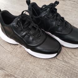 Michael Kors Women's Sneakers Size 8