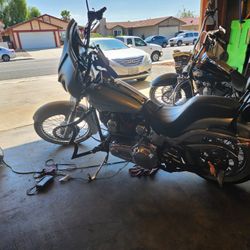 2004 Custom Softail Duece 