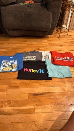 HURLEY BOYS SHIRTS-EUC SIZE MEDIUM