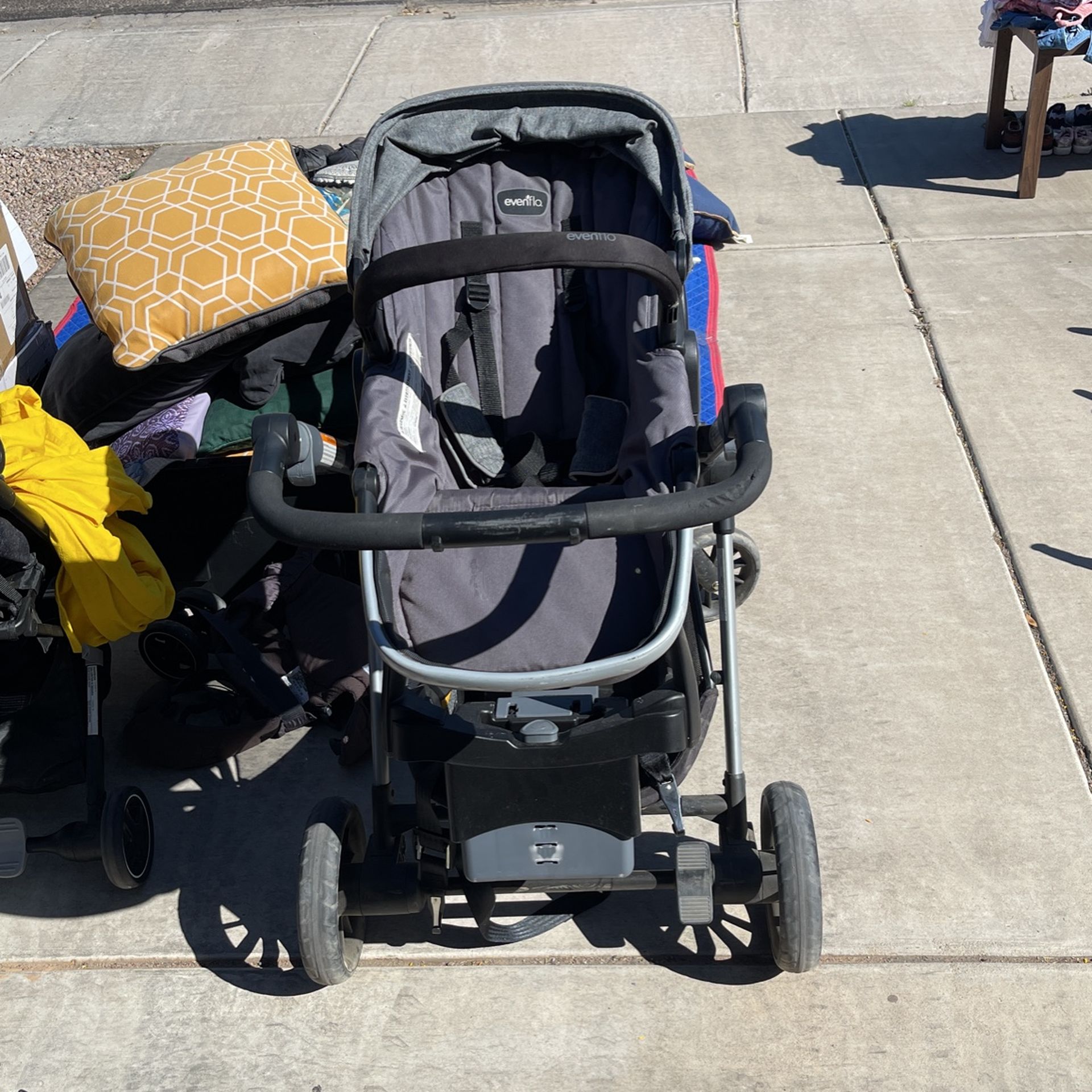 Even Flo Double Stroller