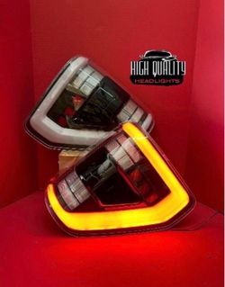 Ford F150  2021. 2023 tail lights.