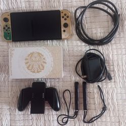 Nintendo OLED Zelda edition 