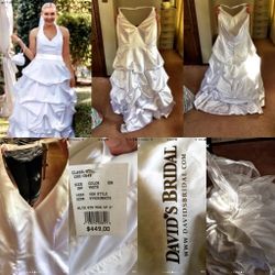 BRAND NEW! Never Worn Wedding Gown With Halter Top