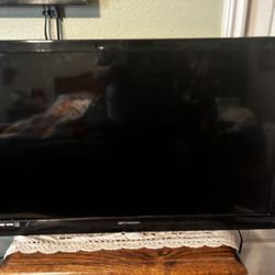 TV 32” screen. Emerson has no remote and by universal remote stands on its own.