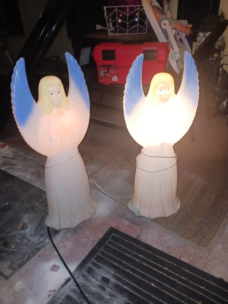 2 Beautiful Lite Up Ex Larg Angel's 19 Set Firm