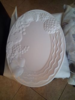 Fruit design serving dish