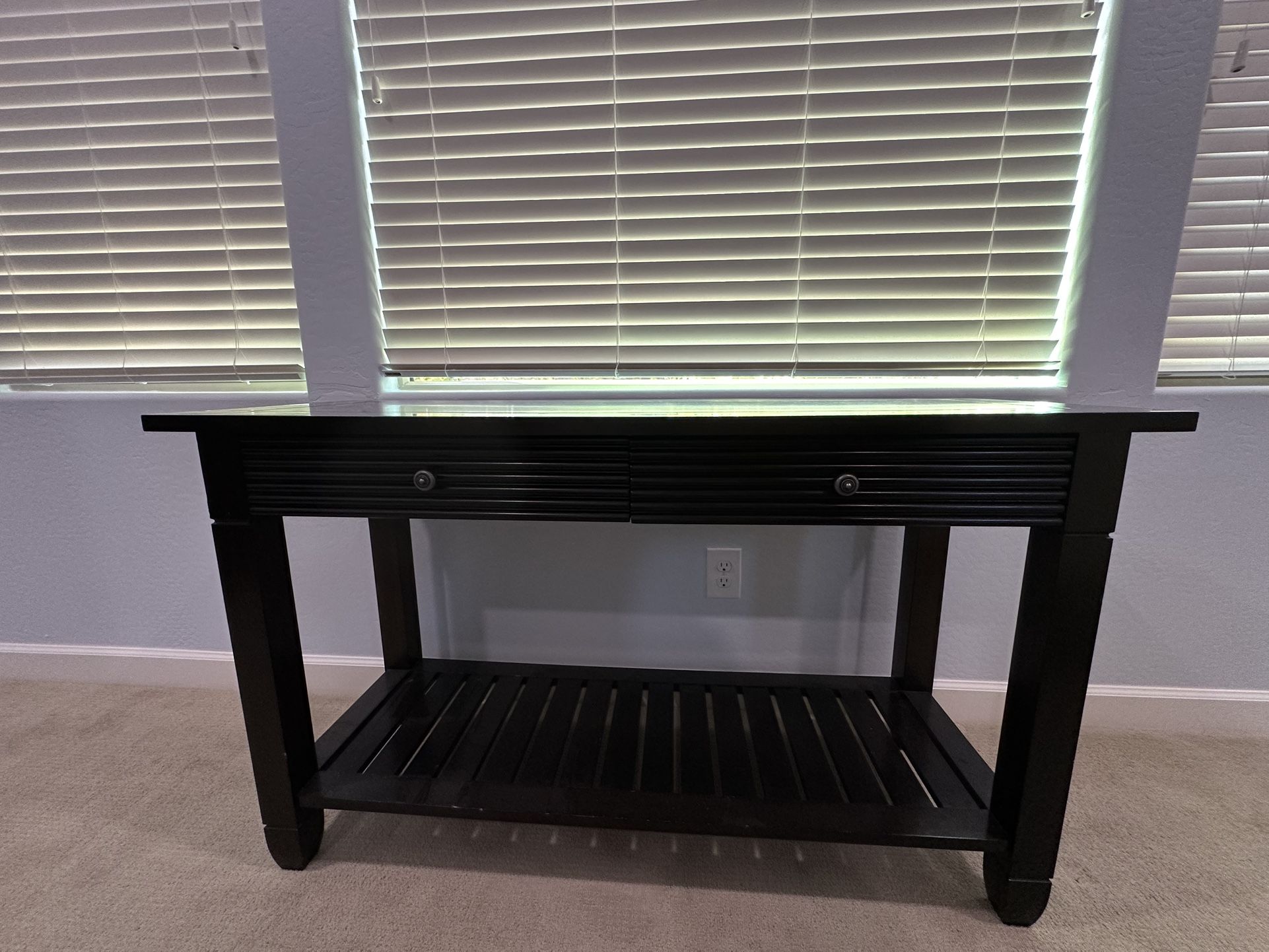 Beautiful Wood Console Table / Sofa Table
