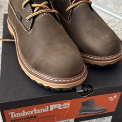 Women’s Timberland Boots Size 6