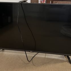 LG 42” LED Smart TV – Model 42LF5800-UA