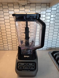 Ninja Professional 1000W Blender 72 oz Pitcher 3 Speed Black Gray Countertop