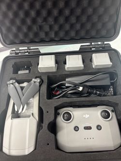 Maviciar 2 Drone with accessories