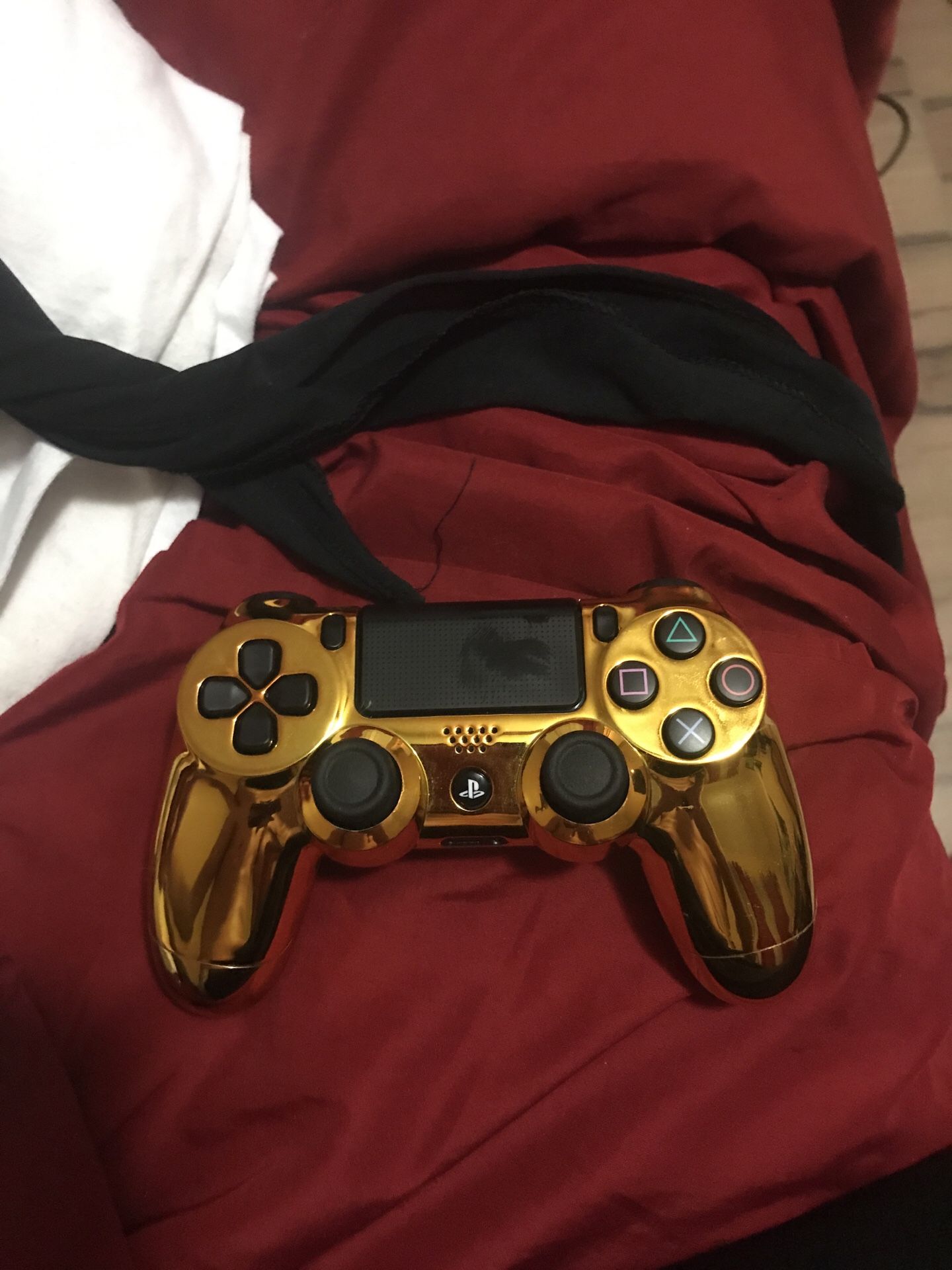 Ps4 gold chrome controller