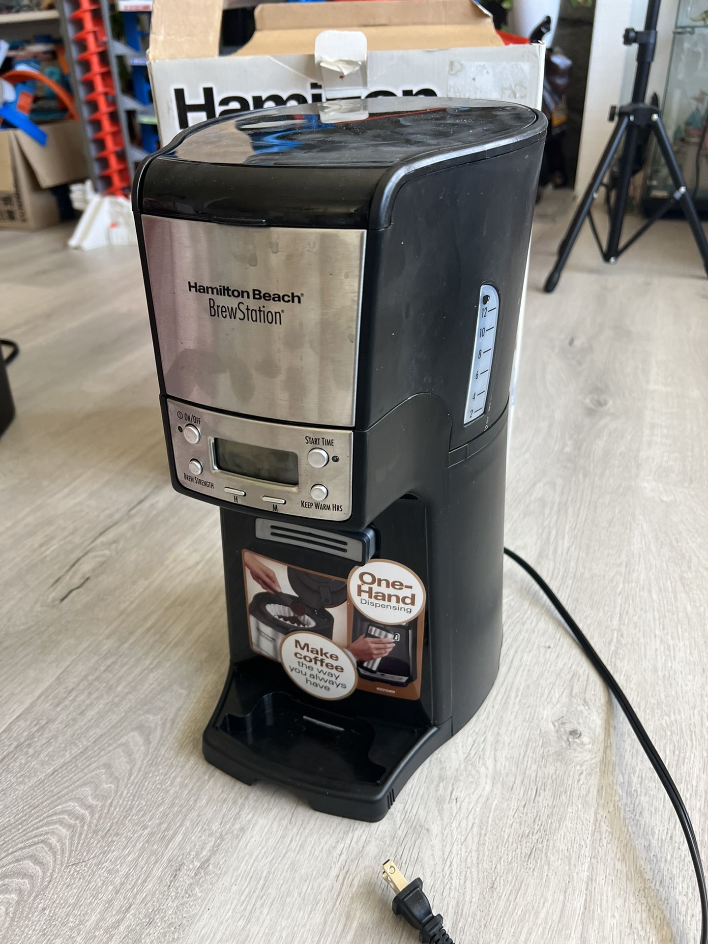 Hamilton' Beach 12 Cup Programmable Coffee Maker Brewstation Summit